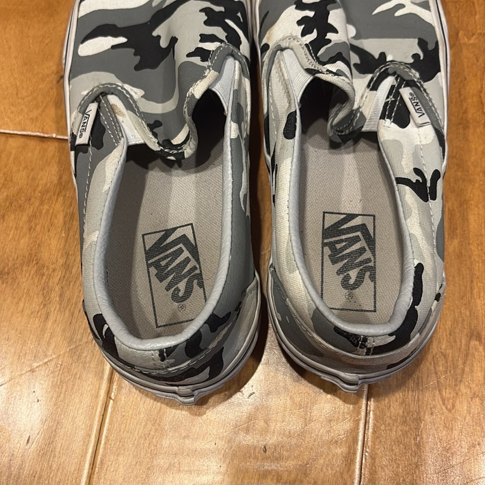 Vans camo slip ons - Picture 8 of 10